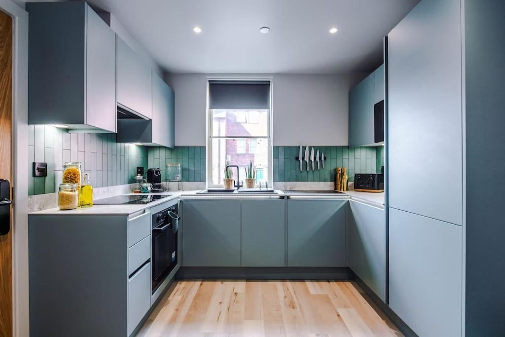 Elegant 2b Retreat Centre With Secure Parking Chester