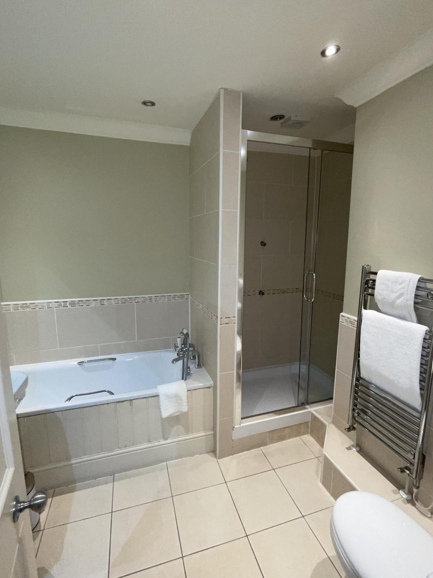 The Commercial Bar & Hotel Chester