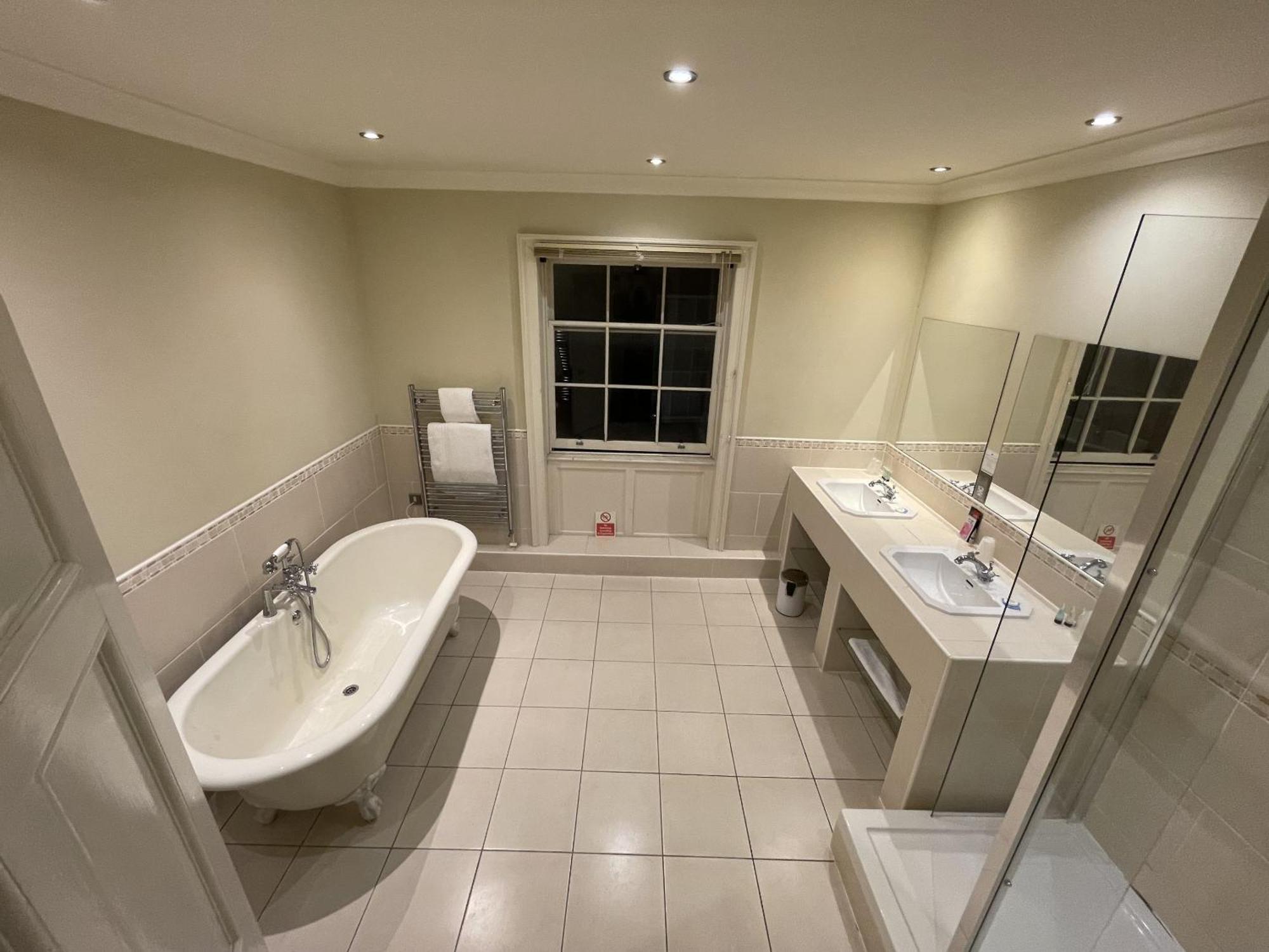 The Commercial Bar & Hotel Chester