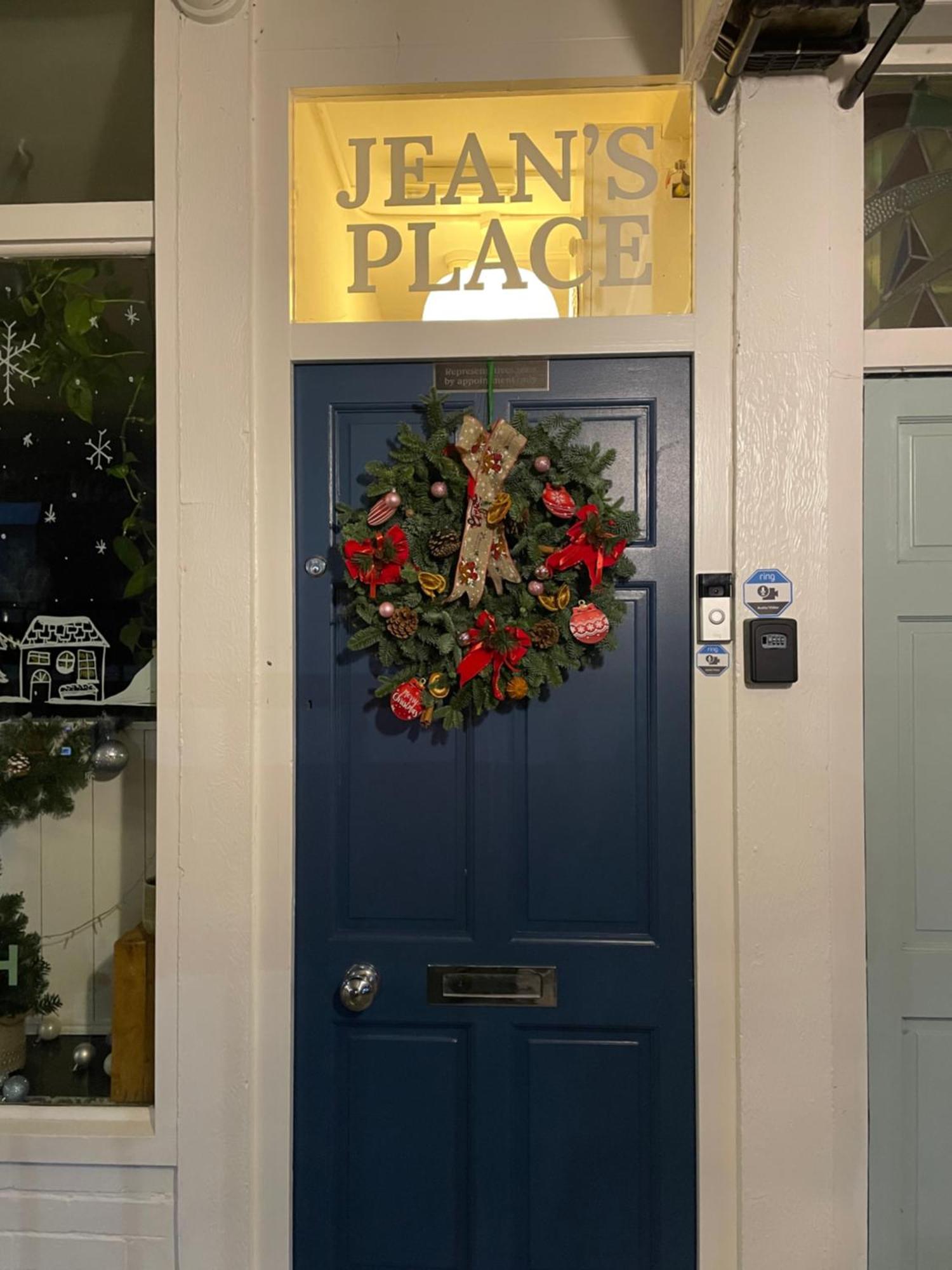 Bed & Breakfast Jeans Place Watergate St Rows Near Racecourse *