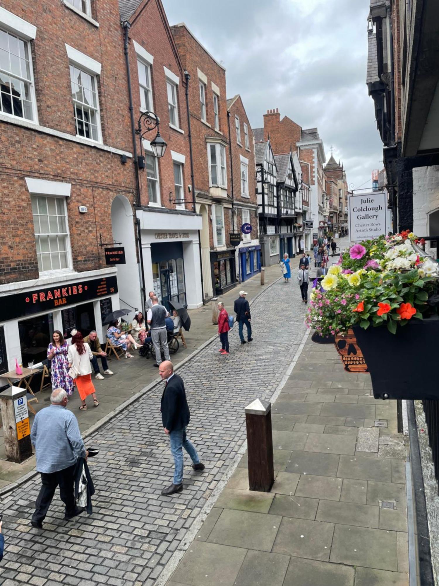 Bed & Breakfast Jeans Place Watergate St Rows Near Racecourse Chester