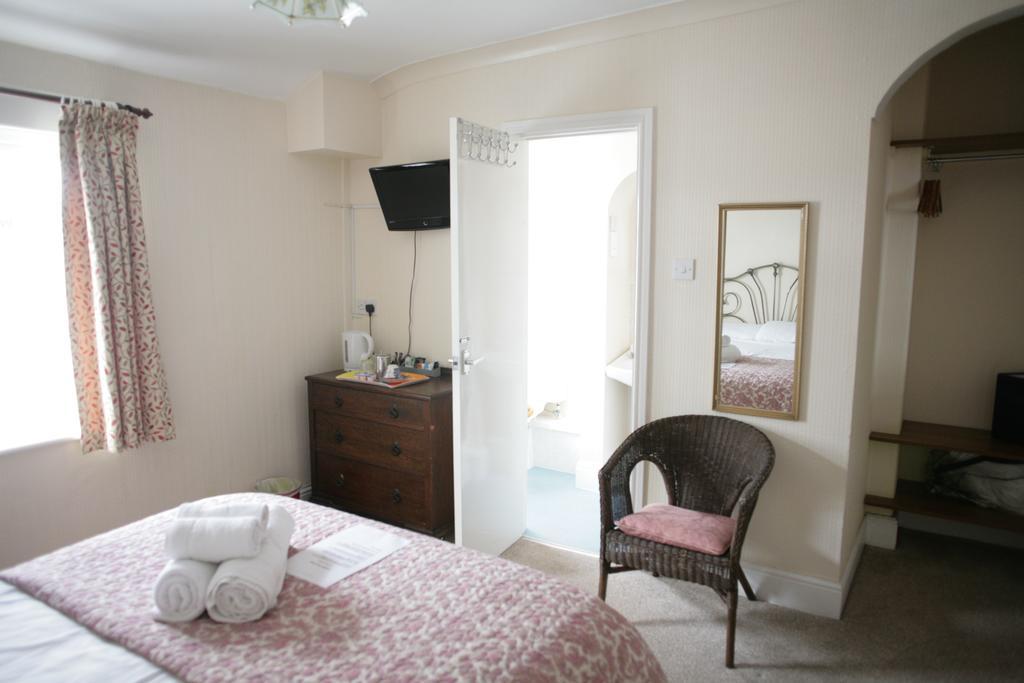 Hamilton Court Hotel Chester
