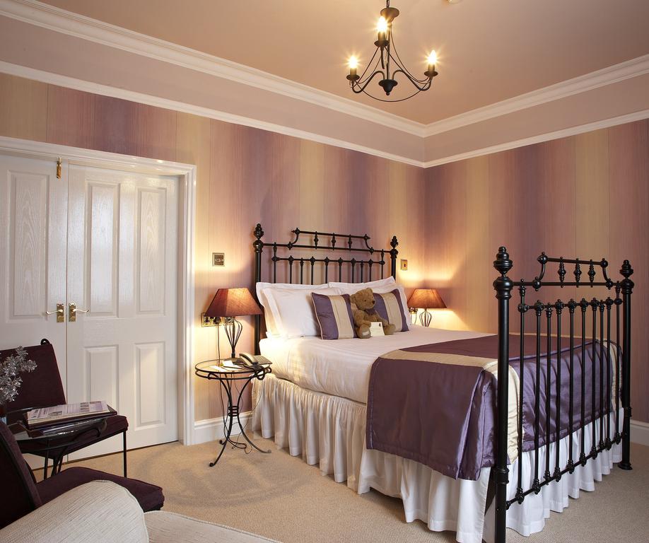 Hotel Green Bough 4*