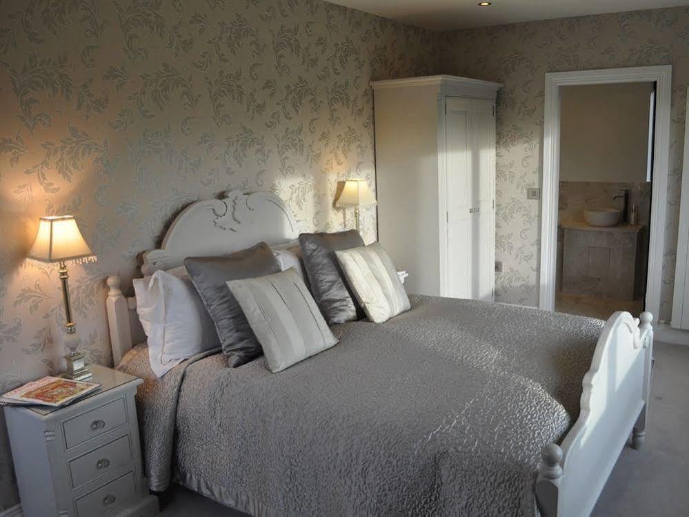 Park Fields 4*