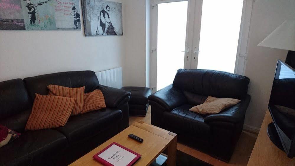 Hotel Racecourse Serviced
