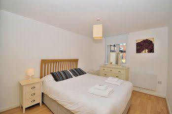 Racecourse Serviced 4* Chester