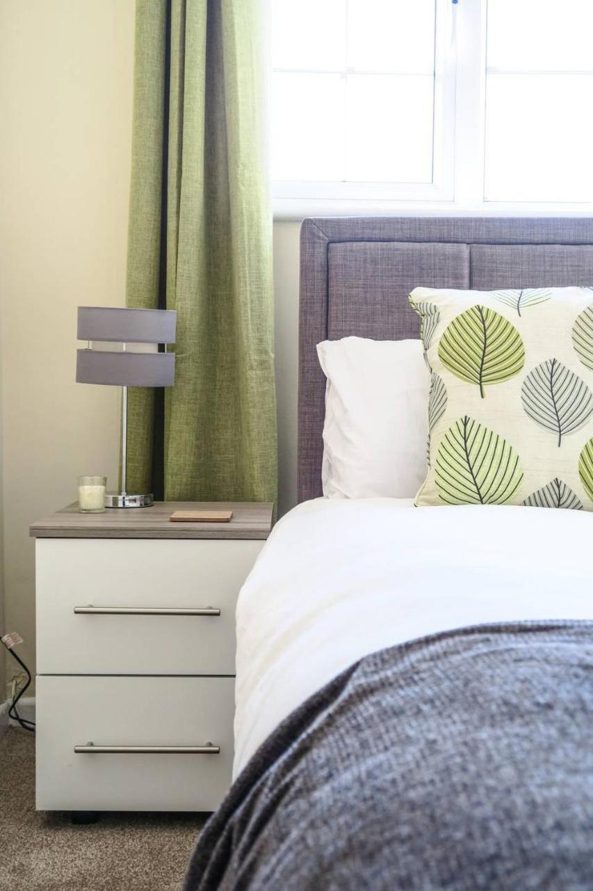Eaton House Apartment