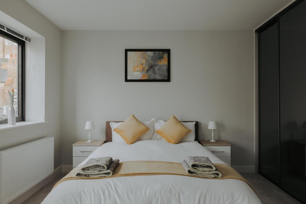 Weaver House Apartment *