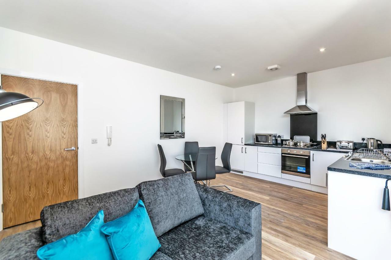 Apartment City Suites *