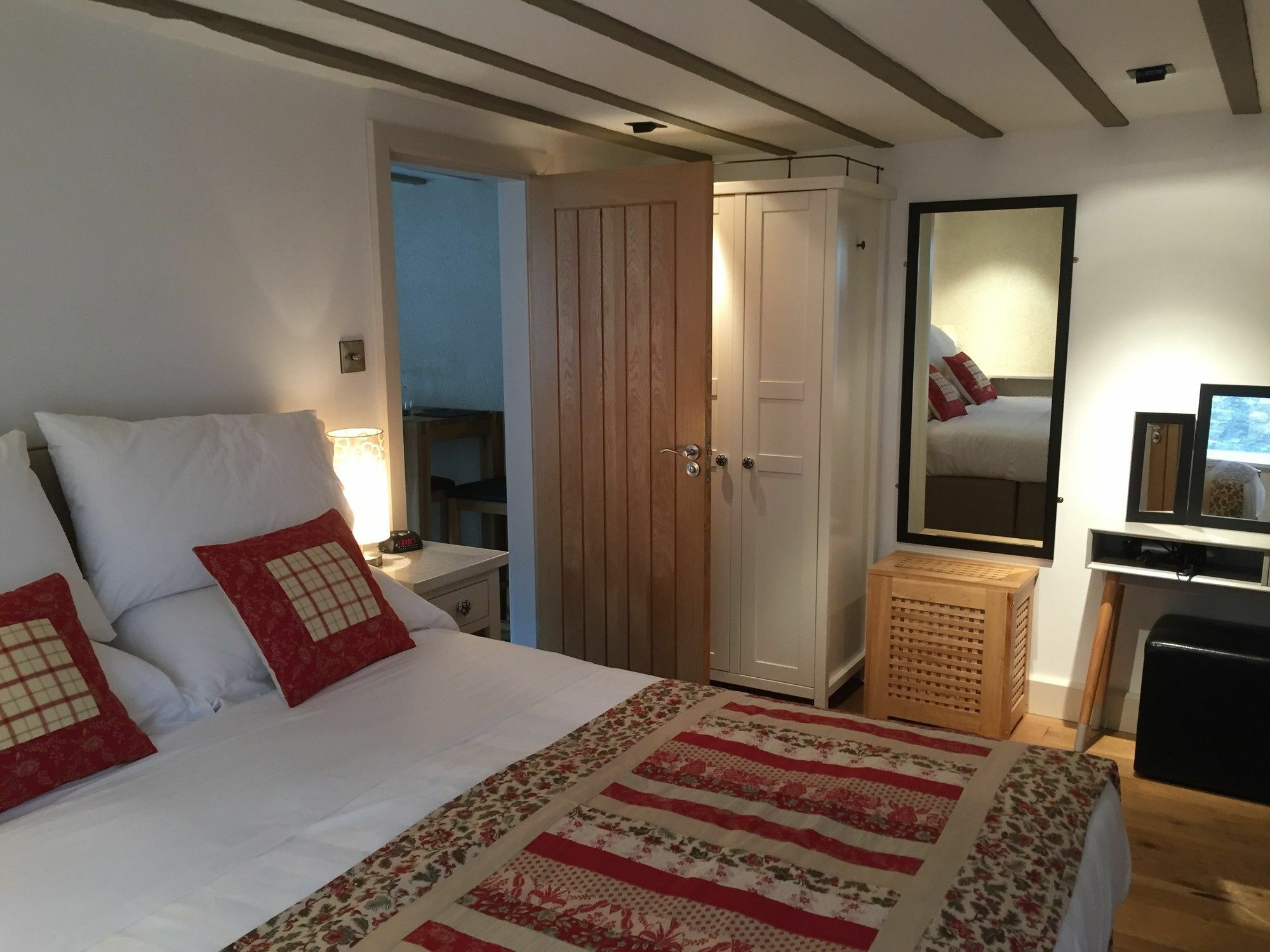 Watergate Nook