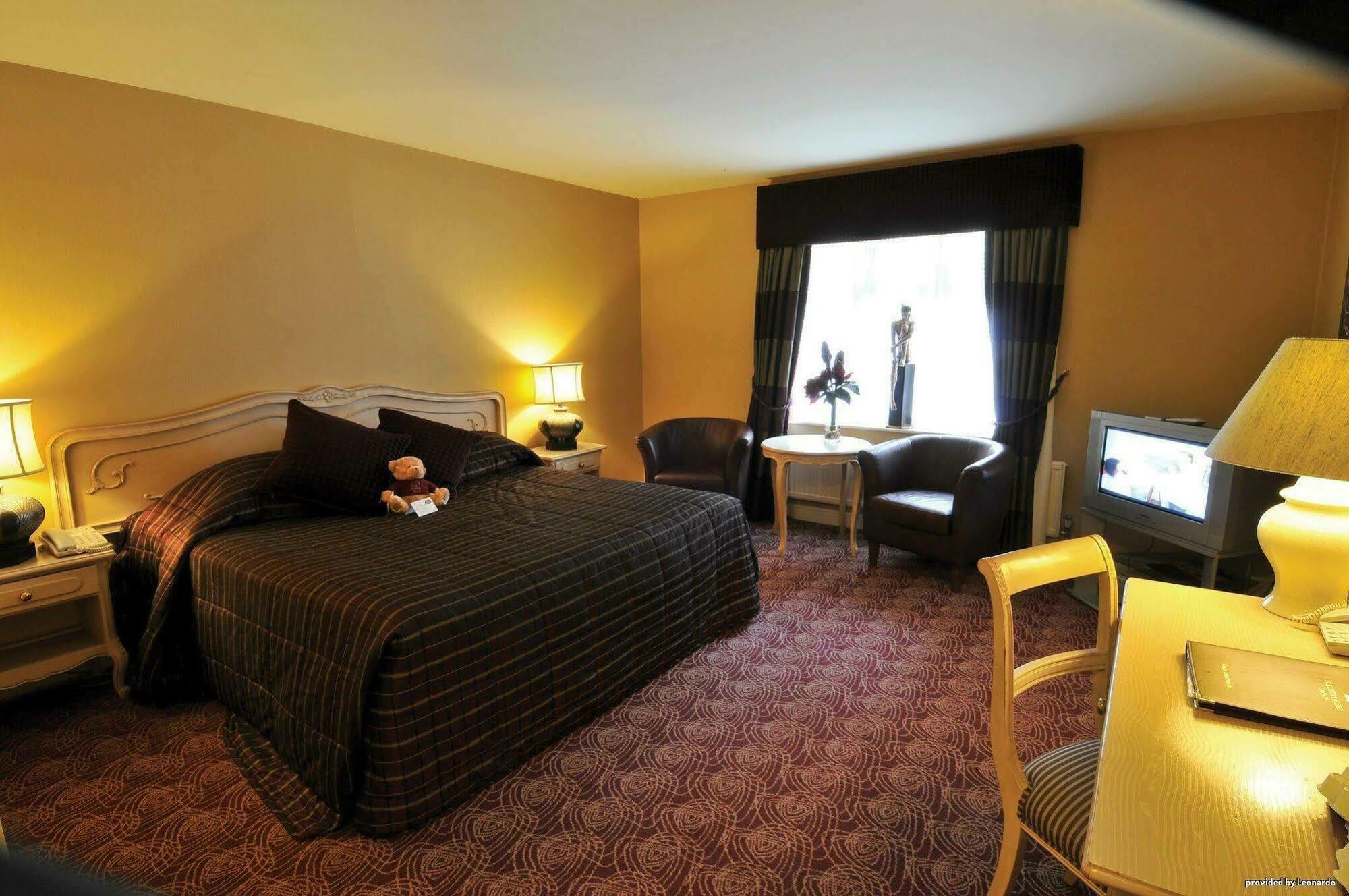 Wrexham Llyndir Hall Hotel, Bw Signature Collection 3*