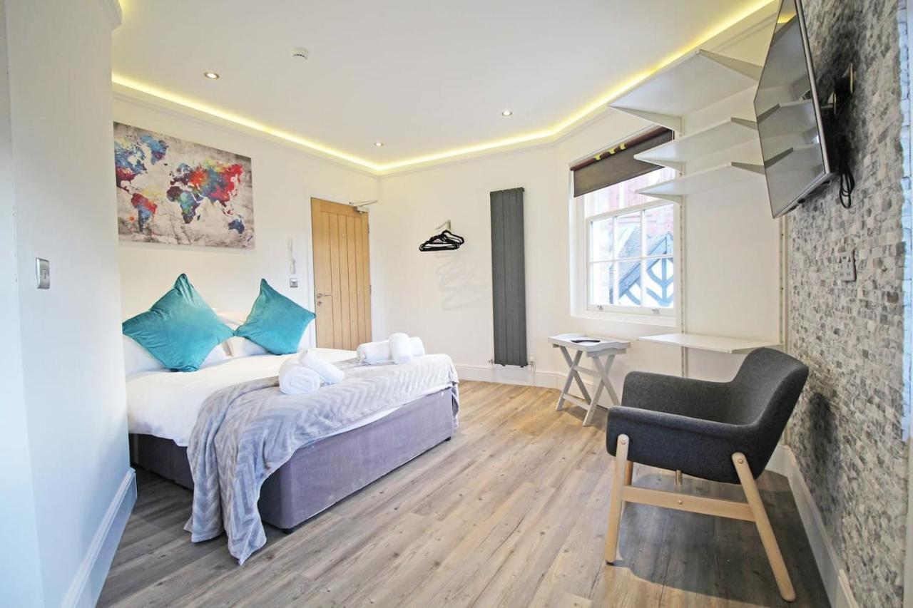 Grosvenor 5 - Modern Central Studio - City Centre Location *