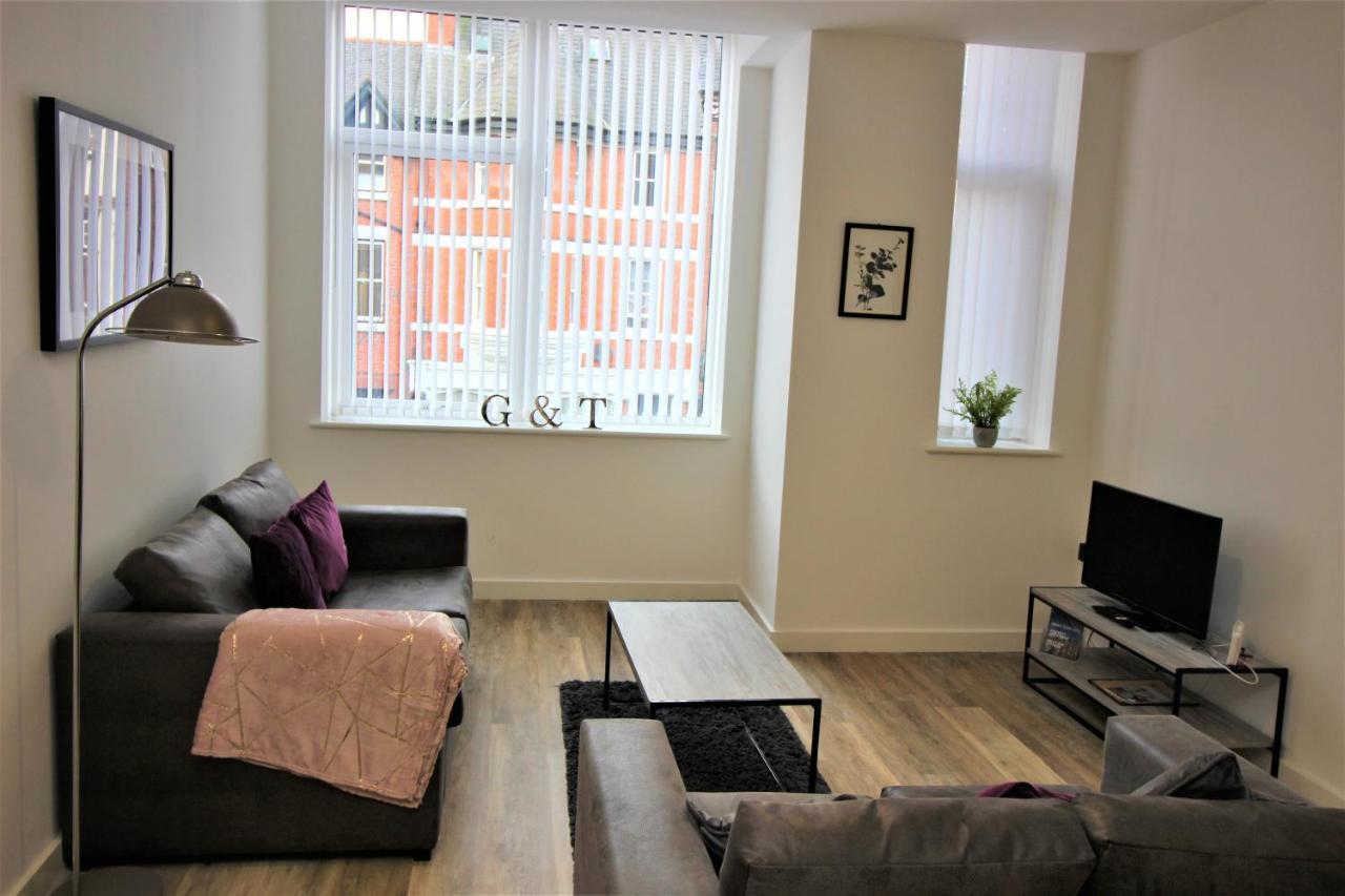 City Suites *