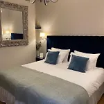 Ch1 Boutique Stays-Roman Bath Suite