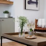14-16 Grosvenor Street Stylish Apartments - Chester