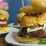The Coach House Inn