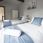 Overleigh Cottage