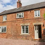 Well House Farm Flat 1