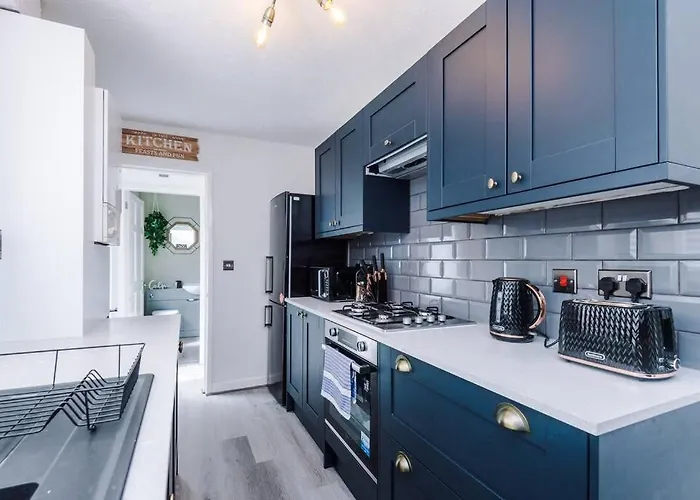 Central Town House Perfect For City Leisure Breaks