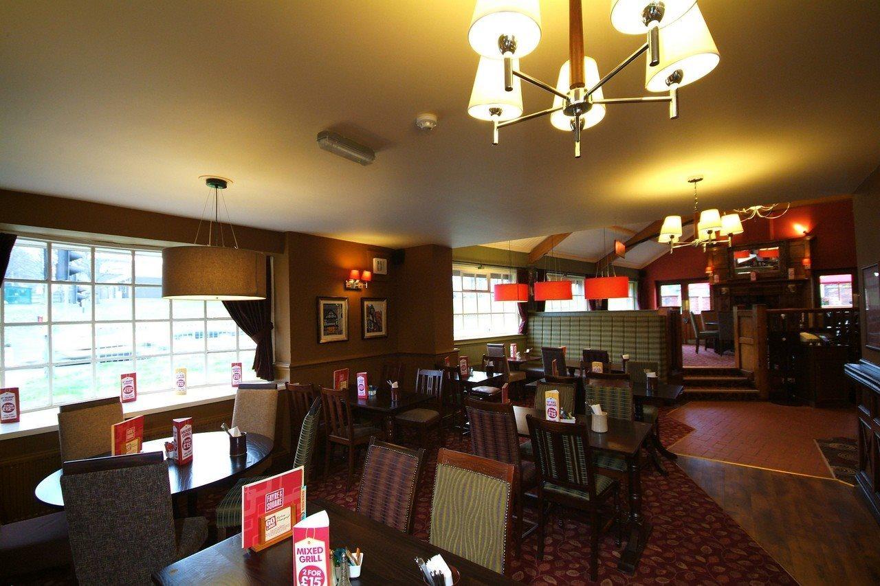 Premier - North Hotel