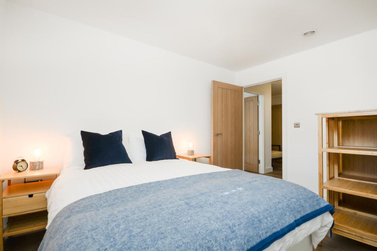 Concorde House Luxury - * Chester