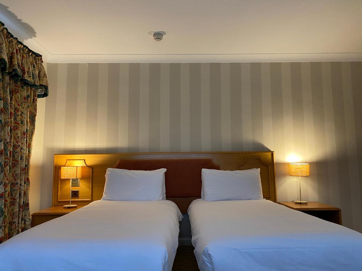 Hotel Brook Mollington Banastre &