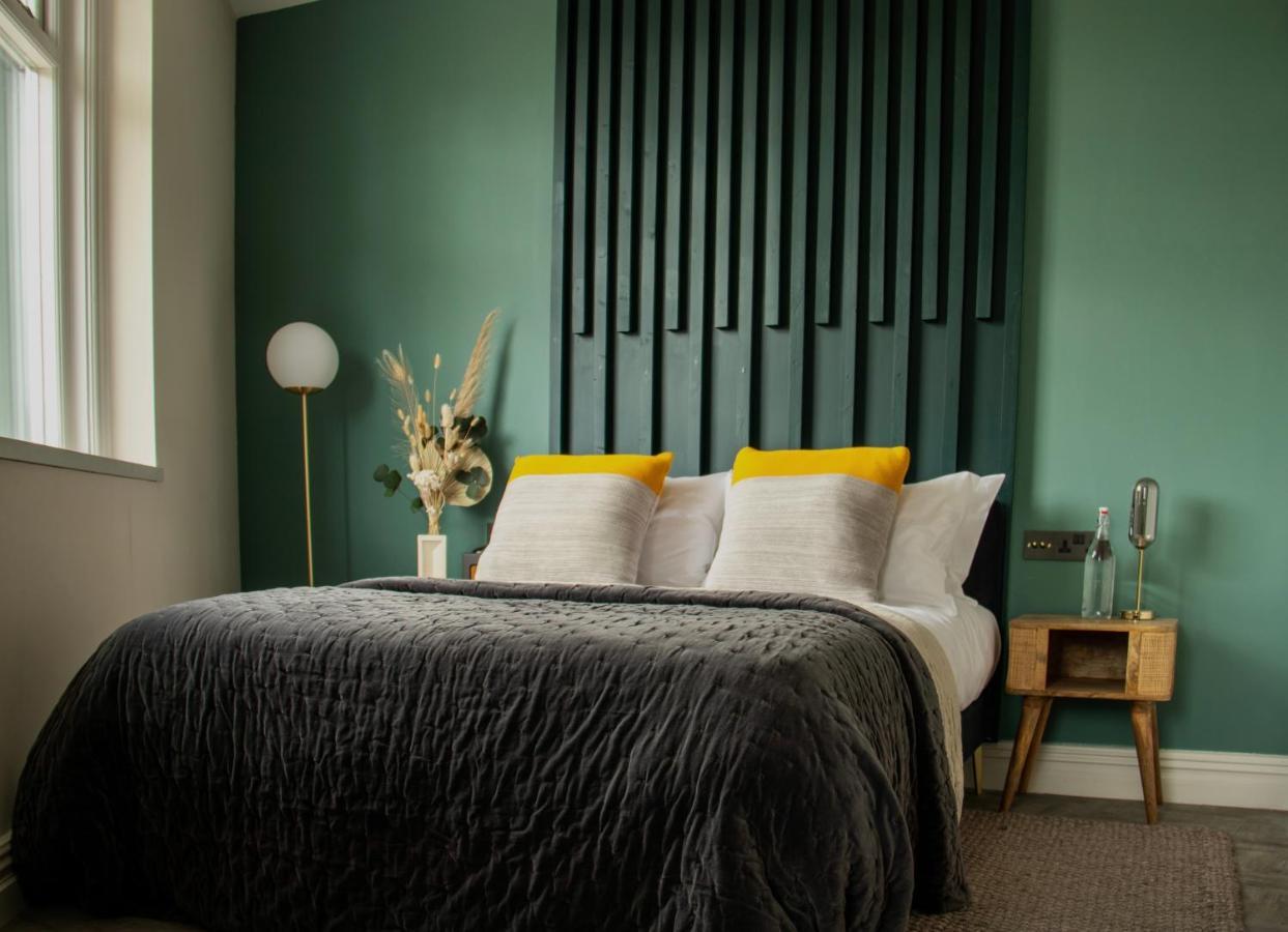 Aparthotel The *