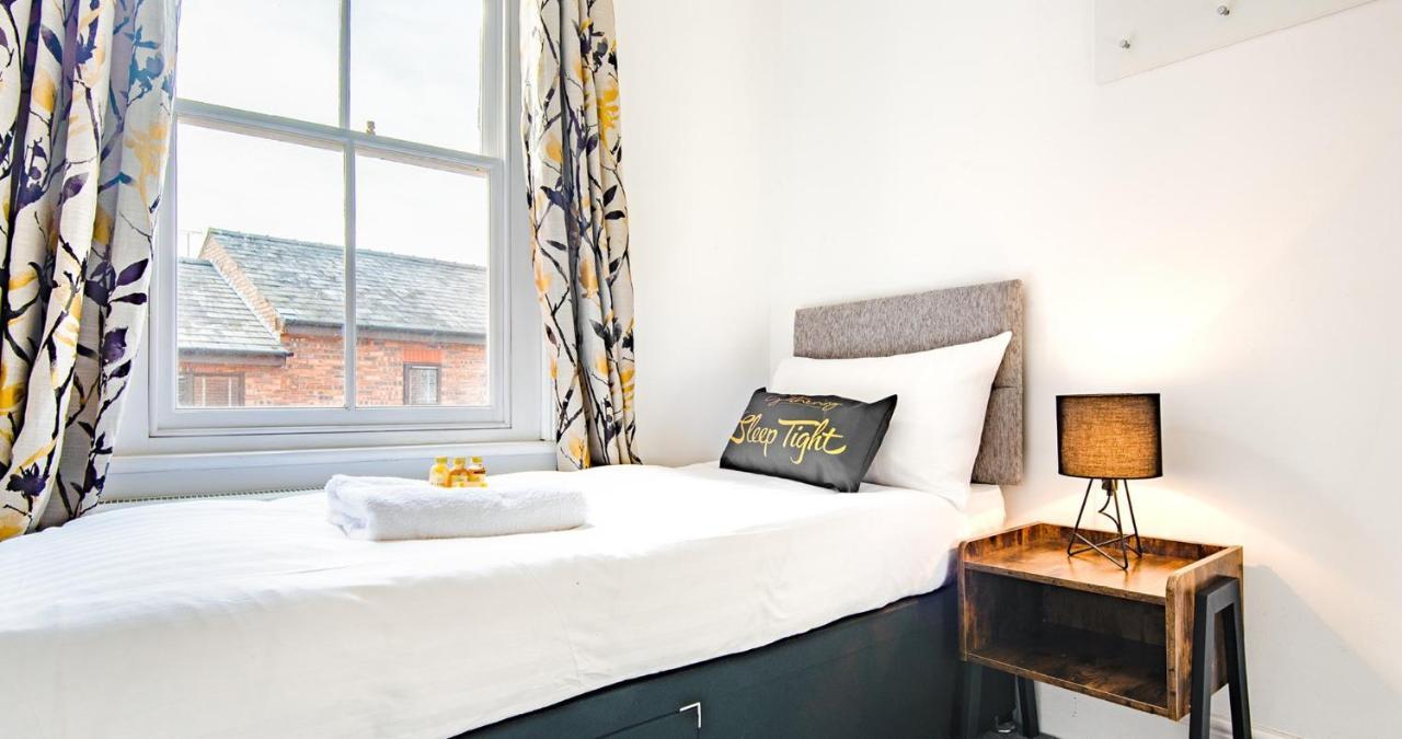 The Kings Place Apartment *