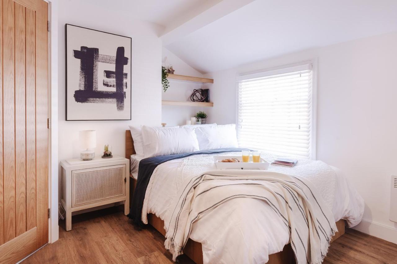 14-16 Grosvenor Street Stylish -