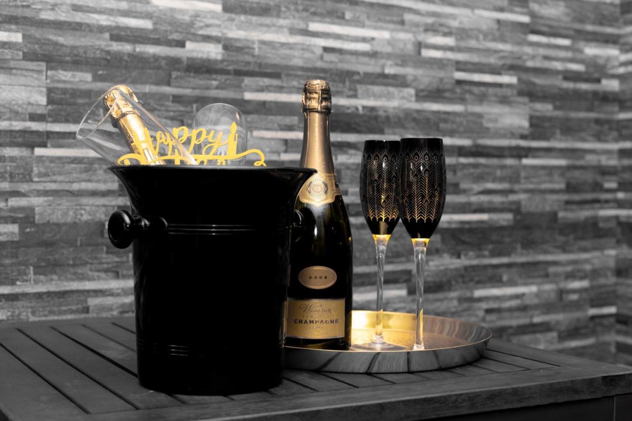 The Tudor Gathering - Events Groups - Up To 30 - Hot Tub *