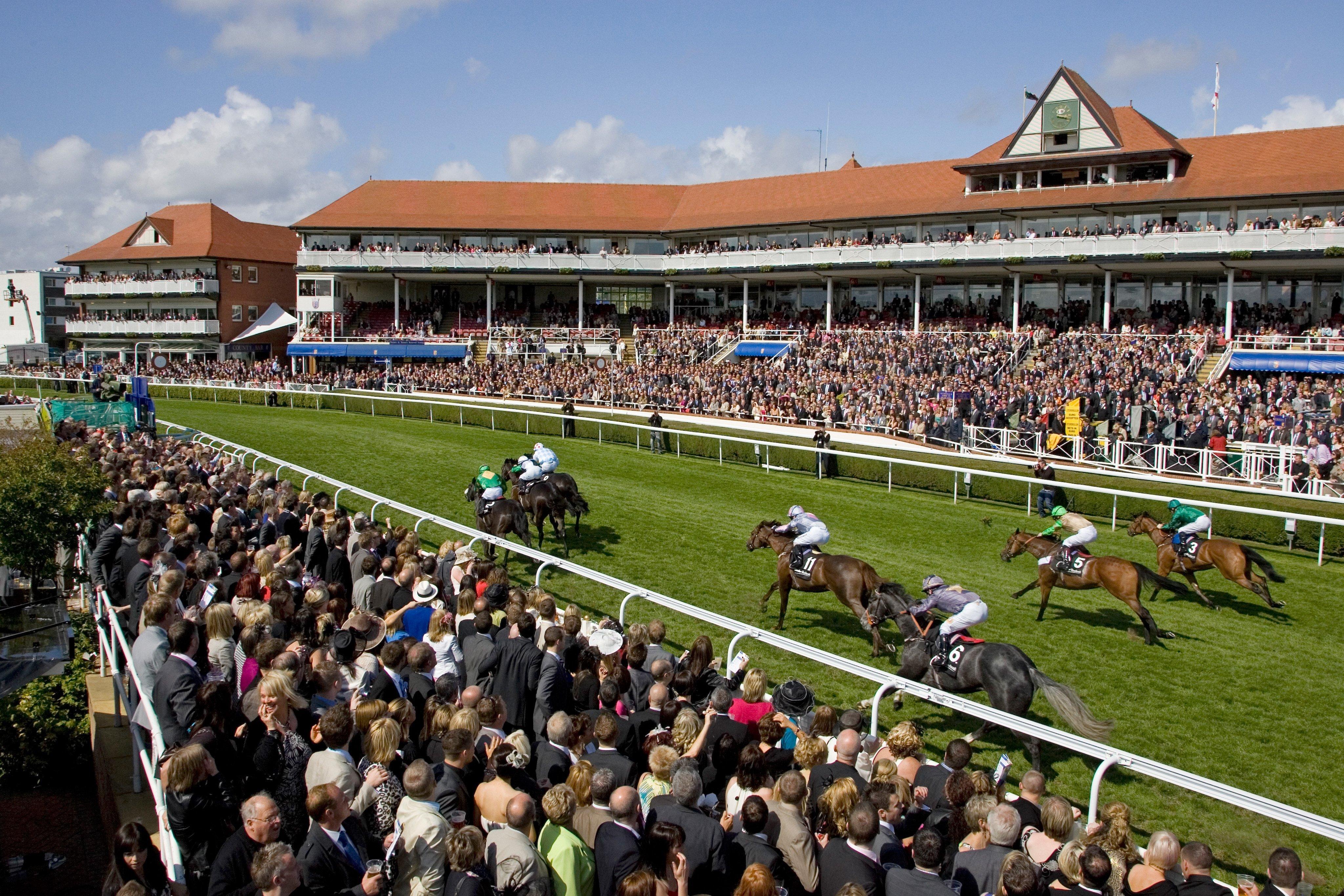 Express, Racecourse Hotel Chester