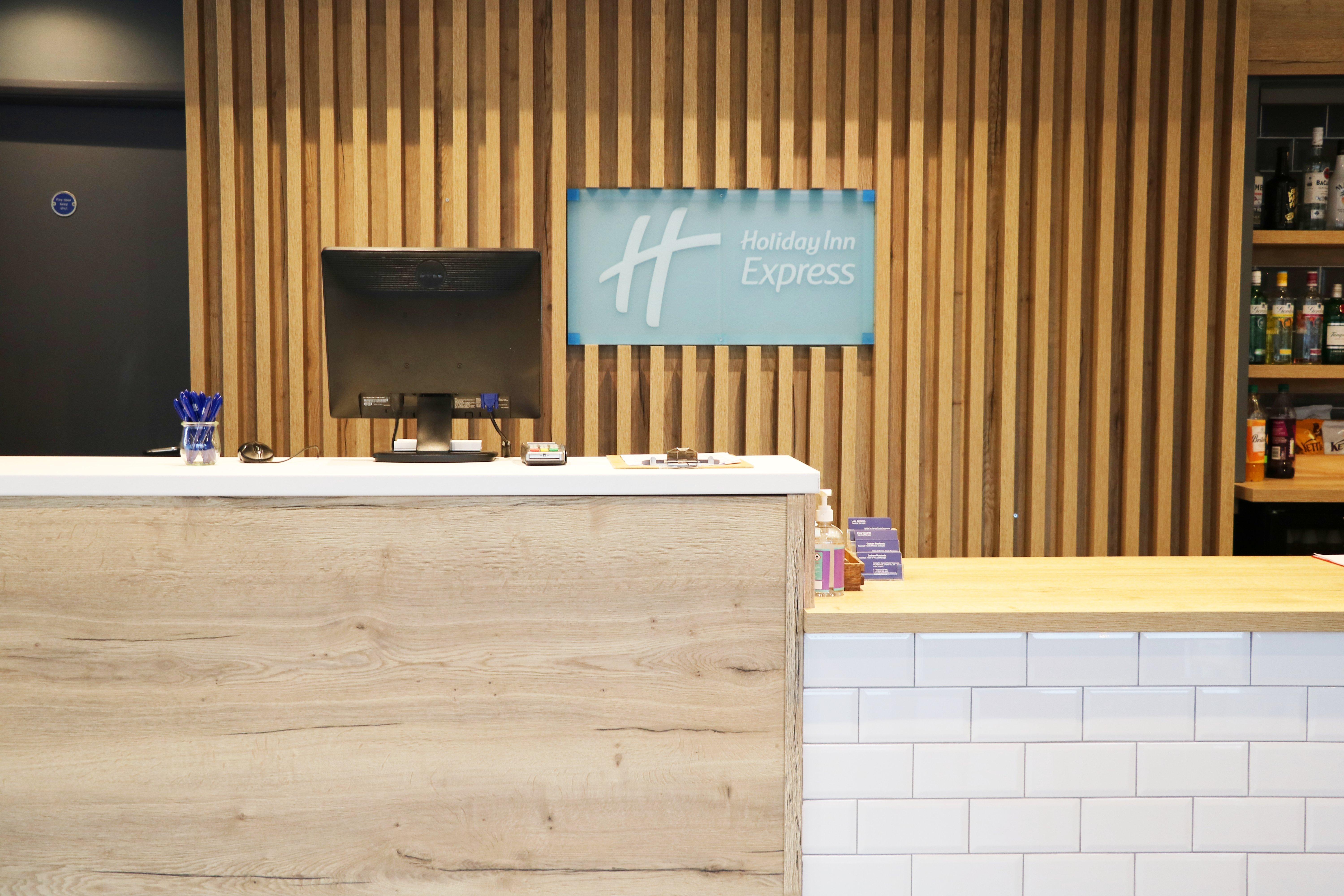Express, Racecourse Hotel 3*