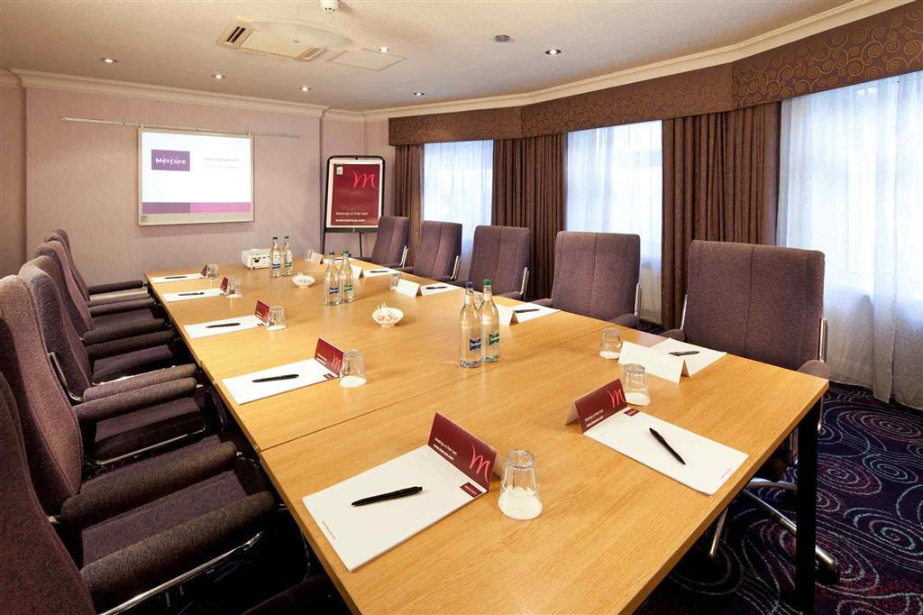 Hotel Mercure Abbots Well