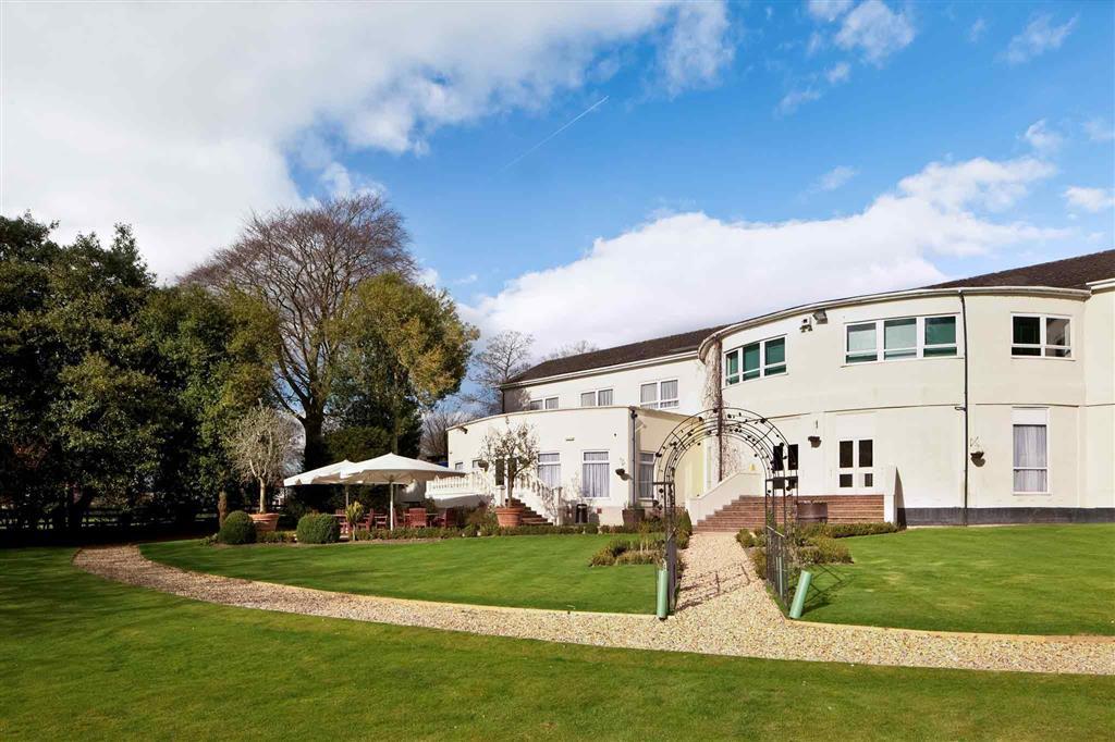 Mercure Abbots Well Hotel