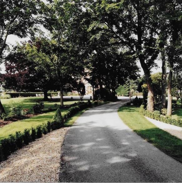 Golborne Manor Bed & Breakfast *