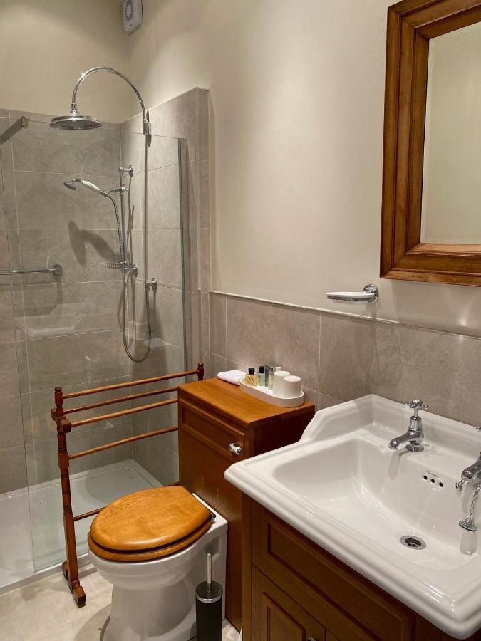 Bed & Breakfast Golborne Manor