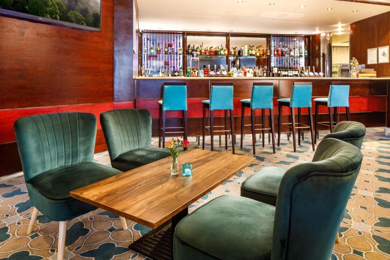Hotel Mercure Abbots Well
