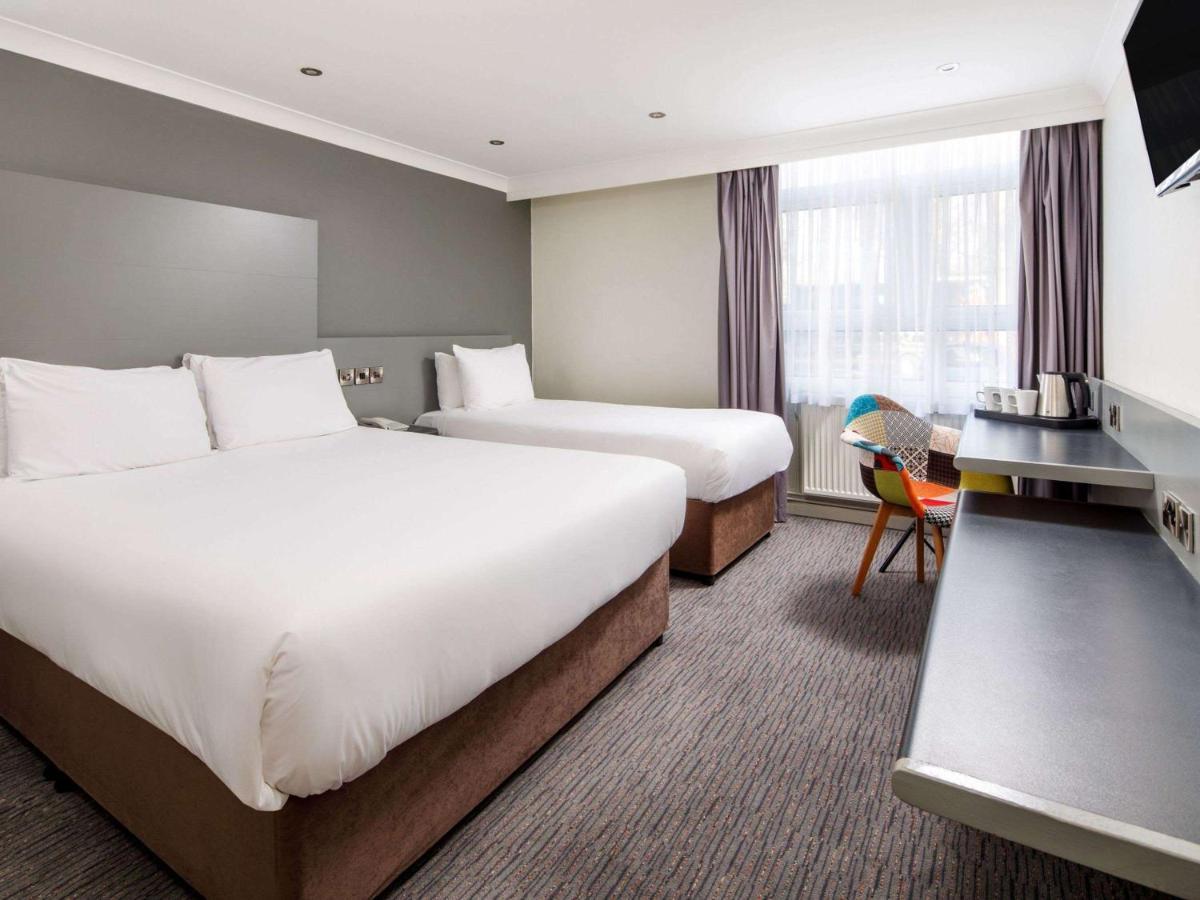 Mercure Abbots Well 4* Chester