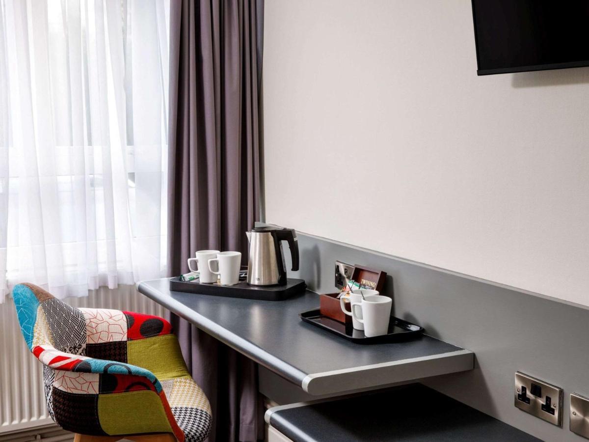 Hotel Mercure Abbots Well