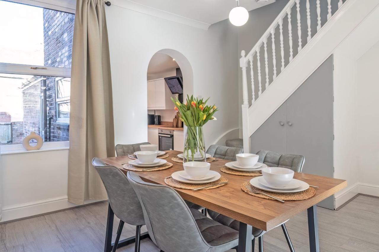 Southview - Three Bedroom House *