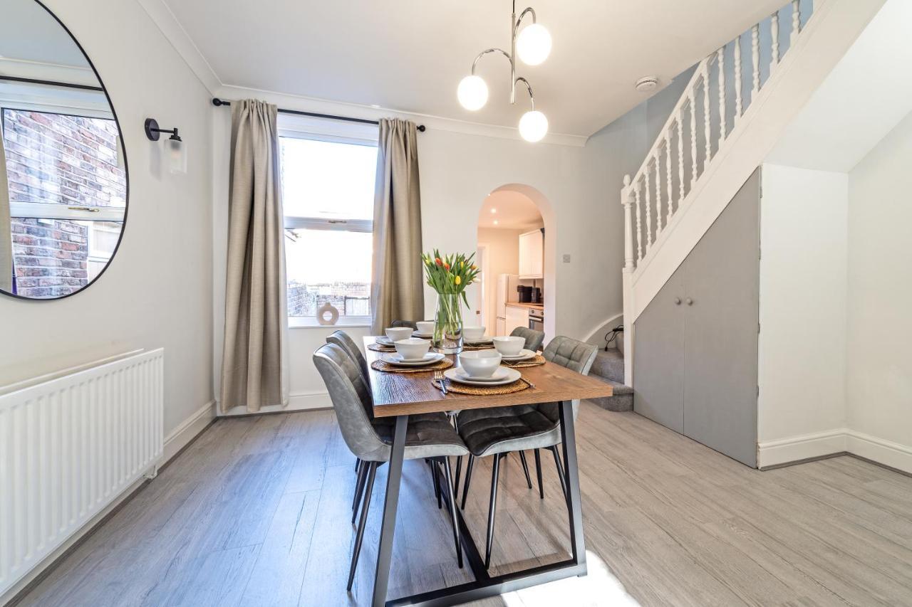 Southview - Three Bedroom House Holiday home