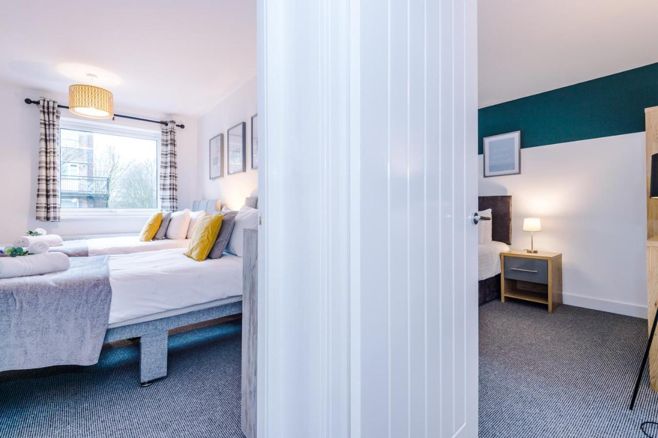 Family Haven: 3-bed House With Free Parking Chester