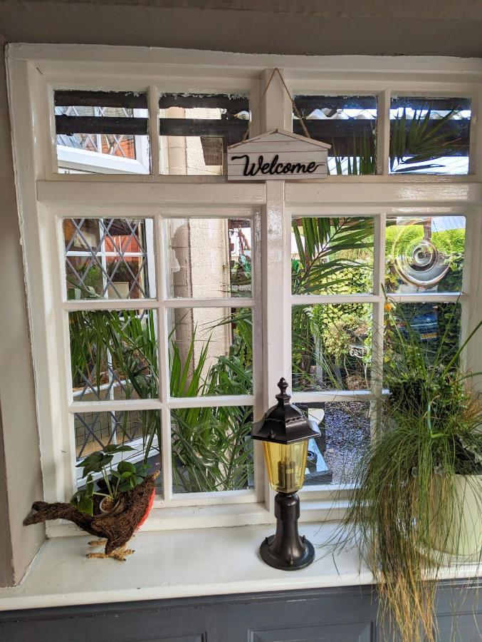 Hotel Brookside & Restaurant