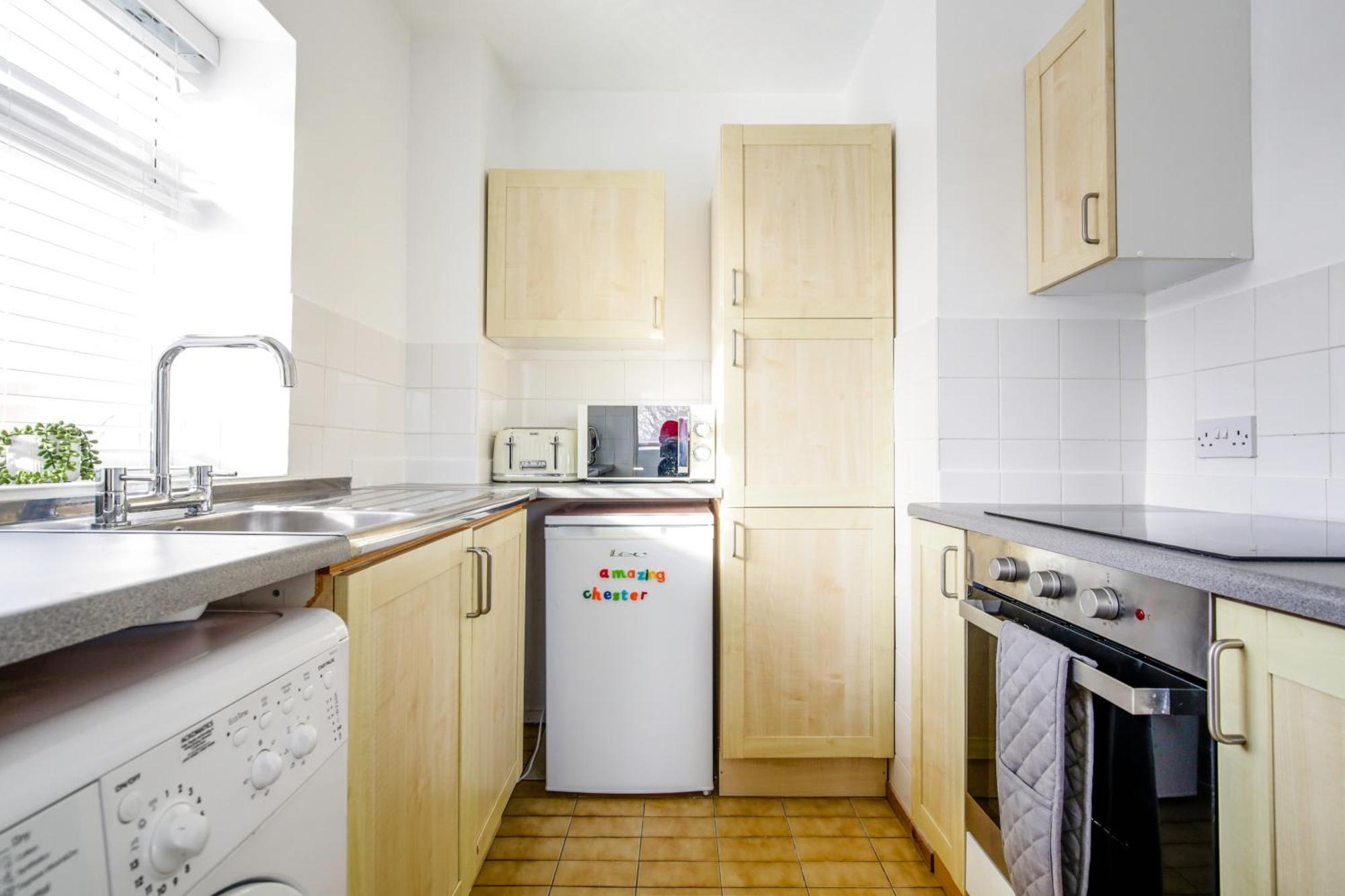 - Value With Free Parking In The Heart Of Apartment *