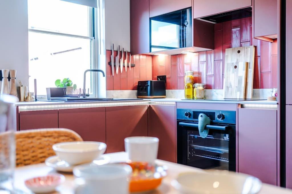 Apartment Luxury 2b Centre With Private Parking