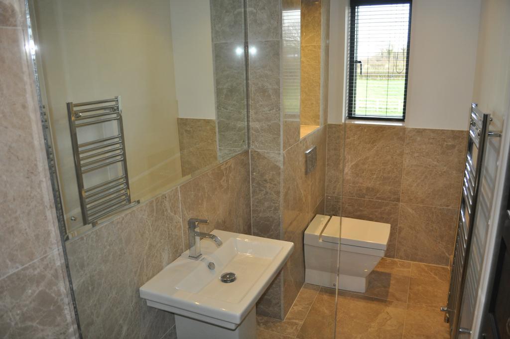 Bed & Breakfast Park Fields 4*
