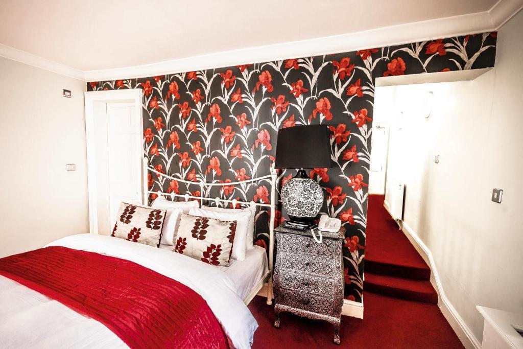 The Commercial Hotel Chester