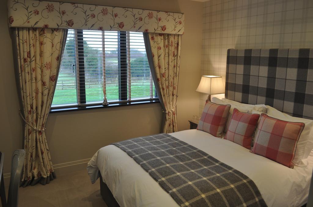 Park Fields 4*