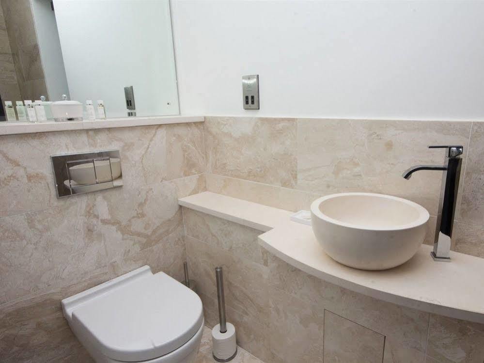 Park Fields Bed & Breakfast 4*