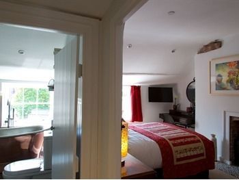 80 Watergate Street Bed & Breakfast